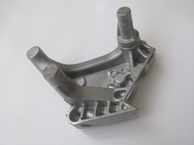 VOLKSWAGEN PASSAT- B8- 14/18; MOTOR BAGLANTI BRAKETI 2.0 TDI (TAKOZ) (ALÜMINYUM)