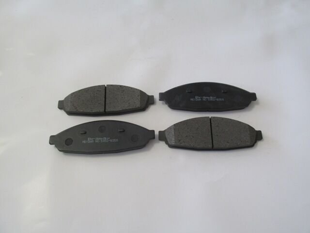 LINCOLN TOWN CAR- 03/07; ÖN FREN BALATASI (DISK)(185.2X61.7X16.6)(BRAMAX)