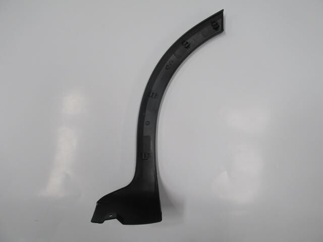 OPEL CORSA- C- 04/06; ARKA ÇAMURLUK AGZI PLASTIGI SAG SIYAH (5 KAPI)