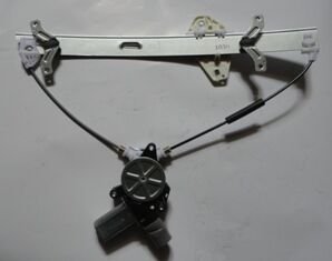 HONDA ACCORD- 03/08; ÖN CAM KRIKOSU SAG ELEKTRIKLI/MOTORLU 2 PIN