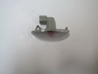 TOYOTA YARIS- 06/11; ÇAMURLUK SINYALI BEYAZ SAG/SOL AYNI (ADET) (DEPO)