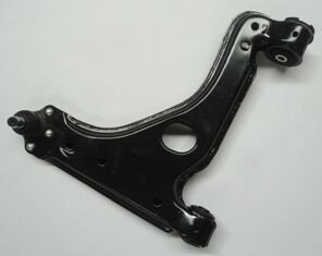 OPEL ZAFIRA- 05/11; ÖN ALT TABLA SAG ROTILLI/BURÇLU (SALINCAK) (SH)