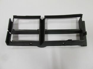 BMW 5 SERI- E39- 96/00; ÖN TAMPON PANJURU SOL SIYAH (TW)