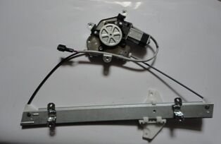 HYUNDAI ATOS- 98/01; ÖN CAM KRIKOSU SAG ELEKTRIKLI/MOTORLU 2FISLI
