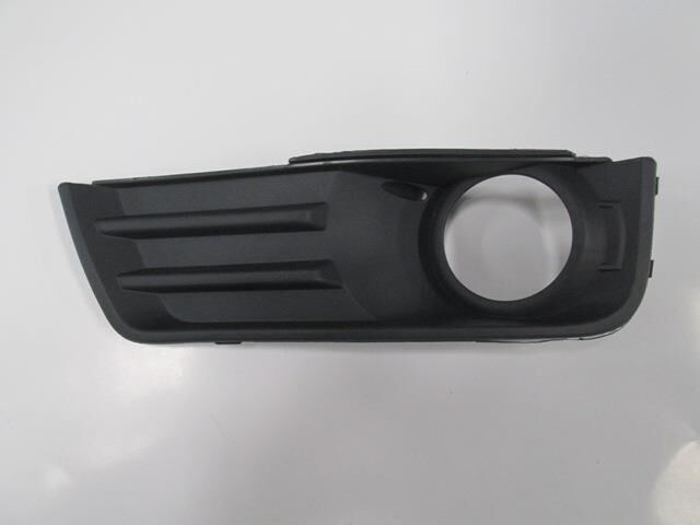 FORD FOCUS C MAX- 04/06; SIS LAMBA KAPAGI SOL SIYAH SIS DELIKLI