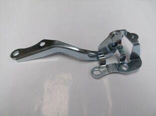 TOYOTA YARIS- 06/11; KAPUT MENTESESI SAG (TW)