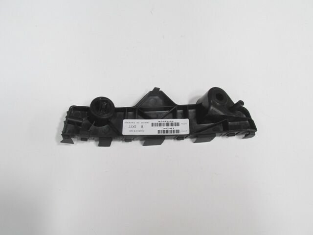 MAZDA 2- HB- 08/14; ÖN TAMPON BRAKETI SAG PLASTIK (TYG)